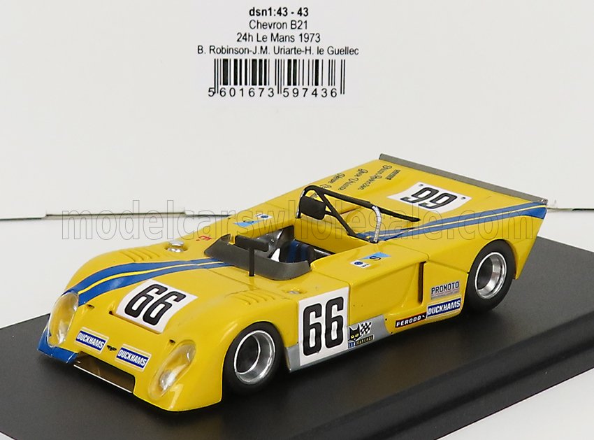 Modello di auto da corsa Chevron B21 gialla con il numero 66 e strisce blu, Le Mans 1973, in vendita su Vroomi.