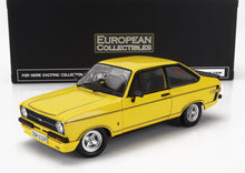 Modellino da collezione di un'auto classica europea gialla, ora disponibile su Vroomi.