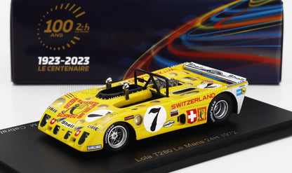 Modello di auto da corsa Yellow Lola T280 Le Mans 24h 1972 con adesivi svizzeri, ora disponibile su Vroomi.
