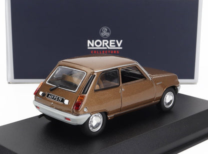 Modellino di Renault 6TL marrone su espositore con scatola da collezione Norev, in vendita su Vroomi.
