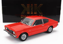 Modellino in scala 1:18 della Ford Taunus in rosso, esposto con scatola in scala KK, che puoi comprare tramite Vroomi.