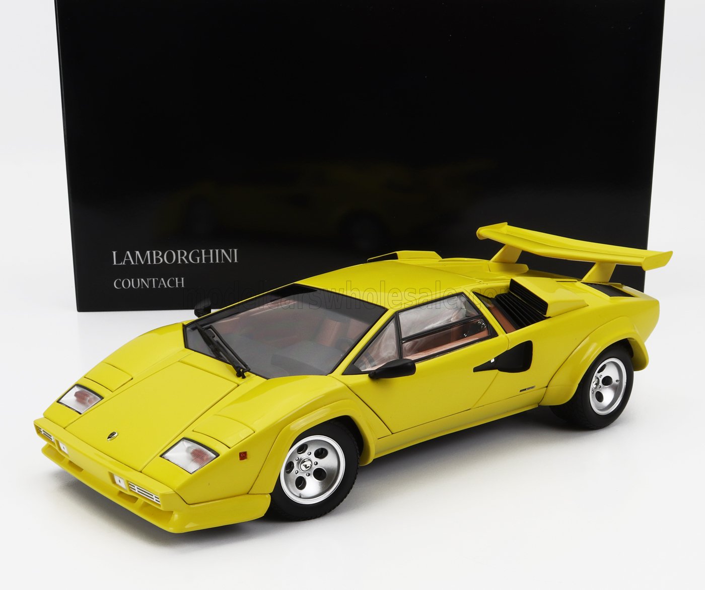 LAMBORGHINI - COUNTACH LP5000 QUATTROVALVOLE 1982 - GIALLO