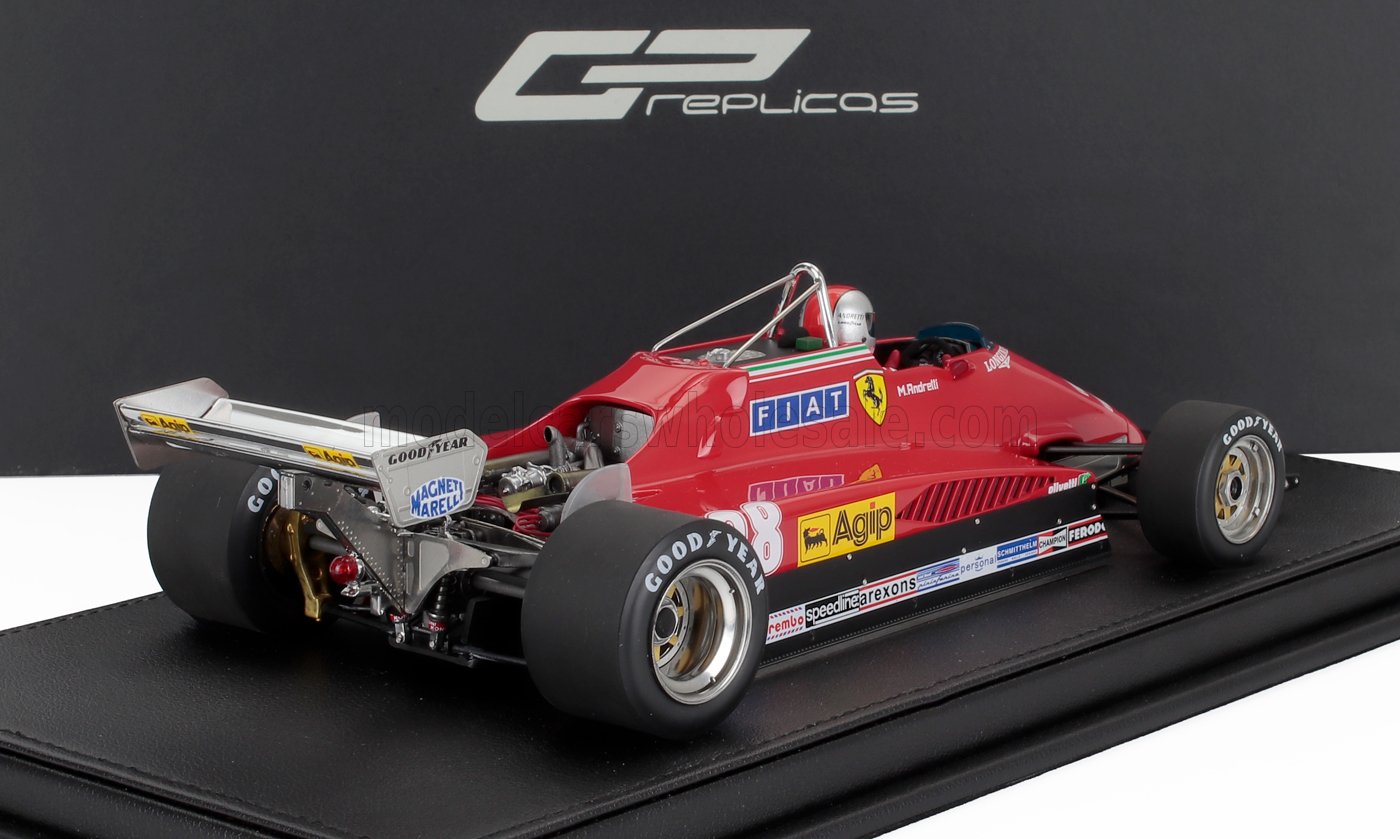 Modellino di Ferrari Formula 1 rossa con pneumatici Goodyear e casco da pilota, in vendita su Vroomi.