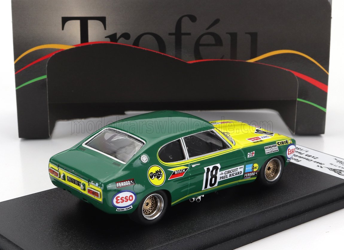 Modellino di auto da corsa Ford Capri classica verde e gialla con il numero 18 e adesivi degli sponsor, disponibile su Vroomi.