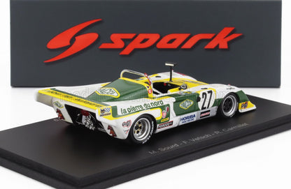 Modello di auto da corsa vintage bianca e verde in scala 1:43 con il numero 27 in esposizione, disponibile su Vroomi.