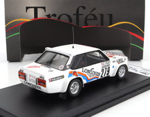 Modellino di auto da rally in scala 1/43 bianco con adesivi da corsa, disponibile per i collezionisti su Vroomi.