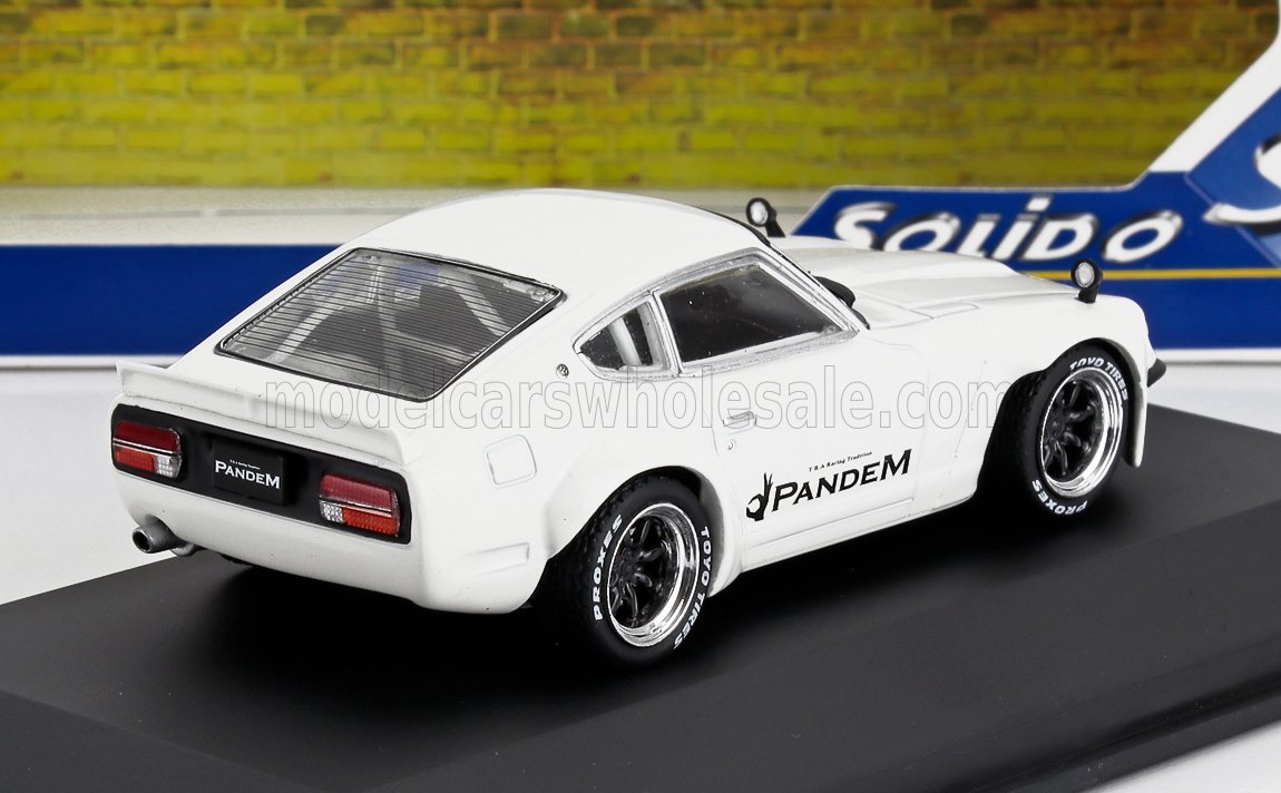 DATSUN - 240Z ROCKET BUNNY COUPE 1973 - BIANCO - Vroomi