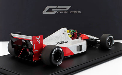 McLAREN - F1 MP4/6 HONDA N 1 CAMPIONE DEL MONDO POLE POSITION VINCITORE DEL GP DEL BRASILE (con figura del pilota + braccio e bandiera alzati) 1991 AYRTON SENNA - ROSSO BIANCO - Vroomi