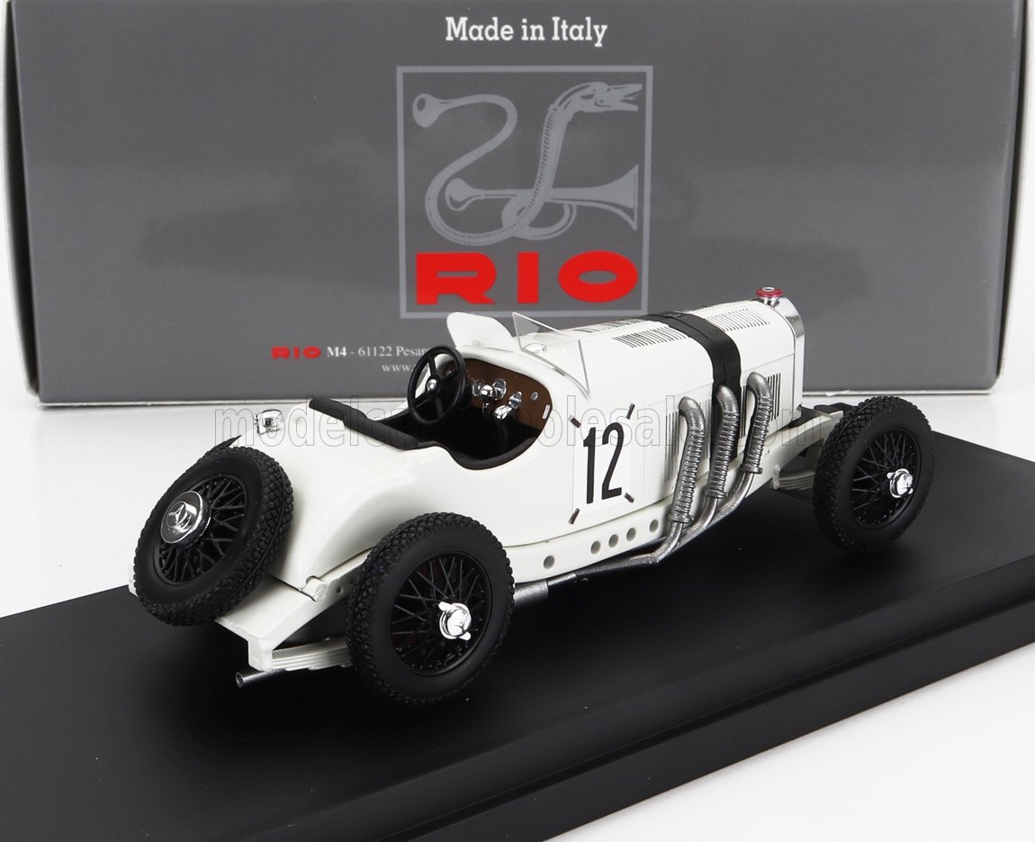Modellino di auto da corsa vintage bianca con il numero 12, ruote nere, tubi di scarico dettagliati, disponibile su Vroomi.
