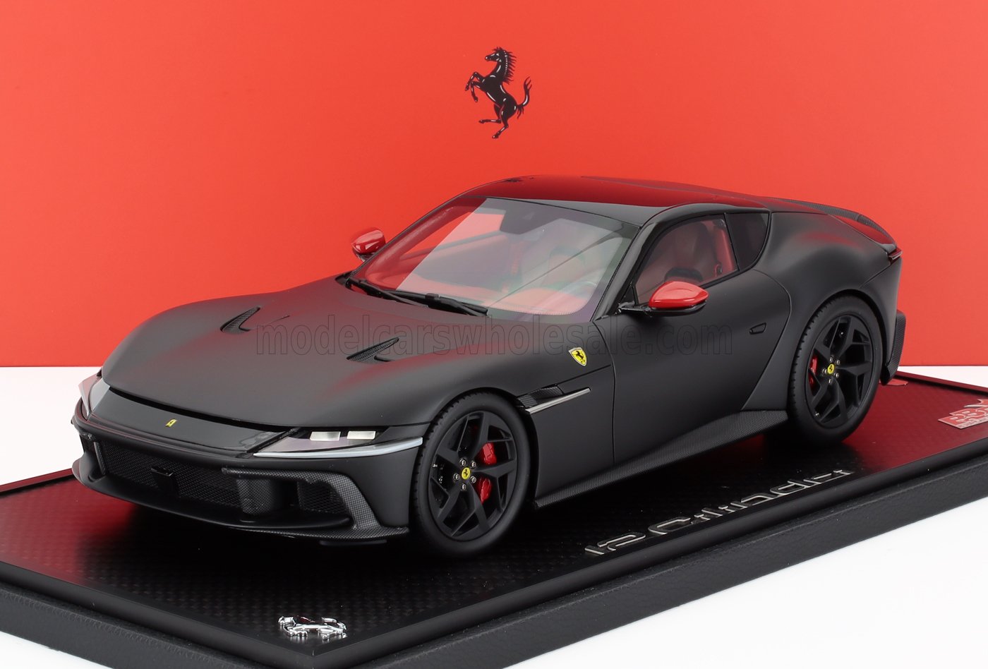 FERRARI | 12CILINDRI V12 830cv TETTO PANORAMICO 2024 - CON VETRINA - CON VETRINA