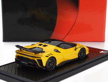 FERRARI - SF90 XX STRADALE 2024 - RUOTE IN CARBONIO - GIALLO TRISTRATO - GIALLO METALLIZZATO NERO CARBONIO