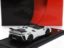 FERRARI - SF90 XX STRADALE 2024 - BIANCO CERVINO - BIANCO NERO