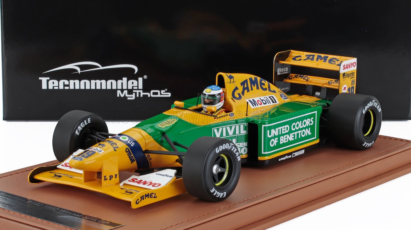 BENETTON - F1 B192 FORD N 19 VINCITORE DEL GP DEL BELGIO A SPA (con figurina del pilota) 1992 MICHAEL SCHUMACHER - GIALLO VERDE - Vroomi