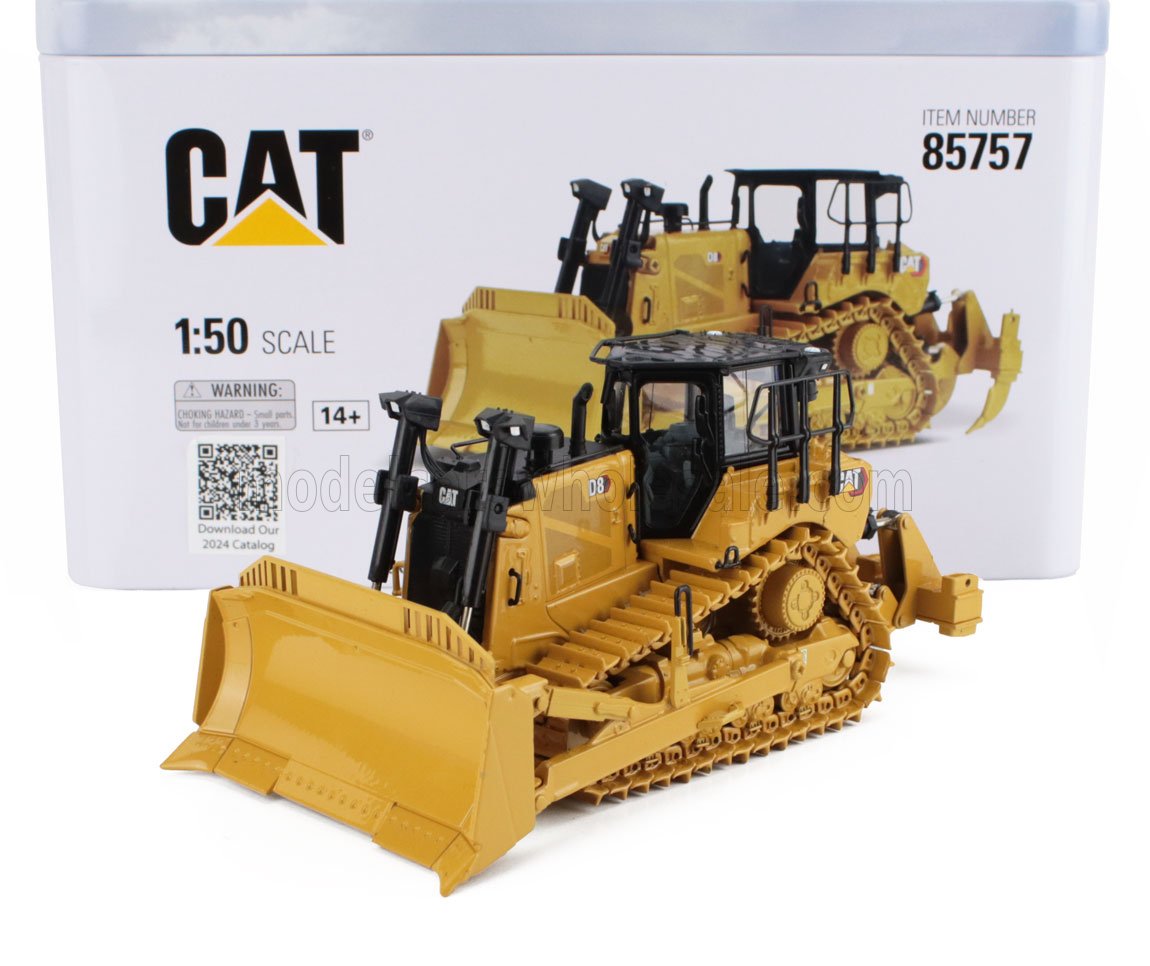 Modello di bulldozer CAT D8 in scala 1:50 con cingoli e lama super dettagliati, ora disponibile su Vroomi.