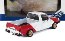 Modellino di pick-up Volkswagen rosso e bianco con cerchi dorati, disponibile su Vroomi.