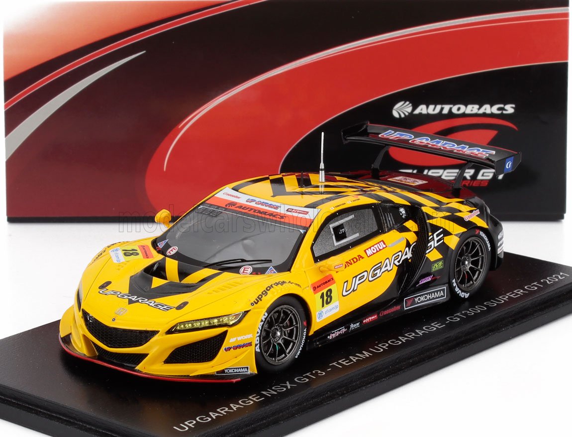 Modello di auto da corsa Yellow UpGarage NSX GT3 con strisce nere in esposizione, venduto su Vroomi.