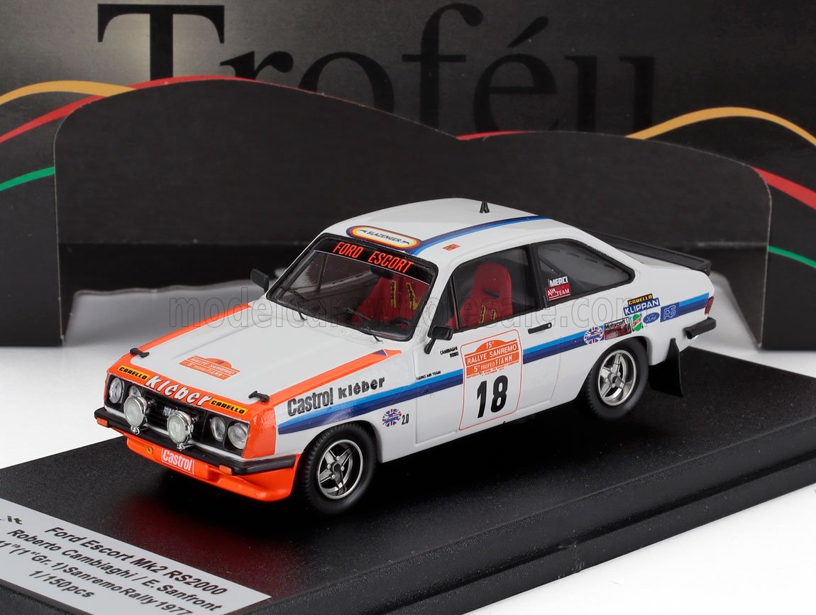 Modello in scala 1:43 dell'auto da rally Ford Escort Mk2 RS2000 con livrea Castrol Kleber in esposizione, disponibile su Vroomi.
