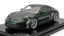 PORSCHE - 911 992-2 GT3 COUPÉ CON PACCHETTO TOURING 2024 - CON VETRINA - CON VETRINA - VERDE QUERCIA