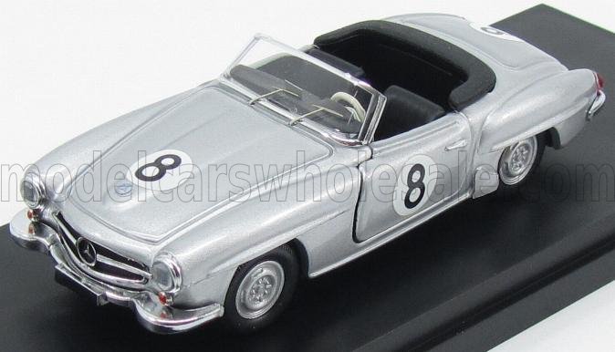 Modellino Mercedes-Benz 190SL color argento con adesivi da corsa con il numero 8 sul cofano e sulla portiera, disponibile su Vroomi.