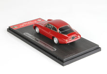 Modellino di Alfa Romeo SZ rossa del 1981 su base vintage, disponibile su Vroomi.