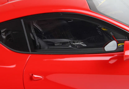 FERRARI 812 COMPETIZIONE DETTAGLI ARGENTO ROSSO CORSA 322 - Vroomi