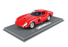 Modellino di Ferrari 250 GTO rossa su base grigia, disponibile su Vroomi.