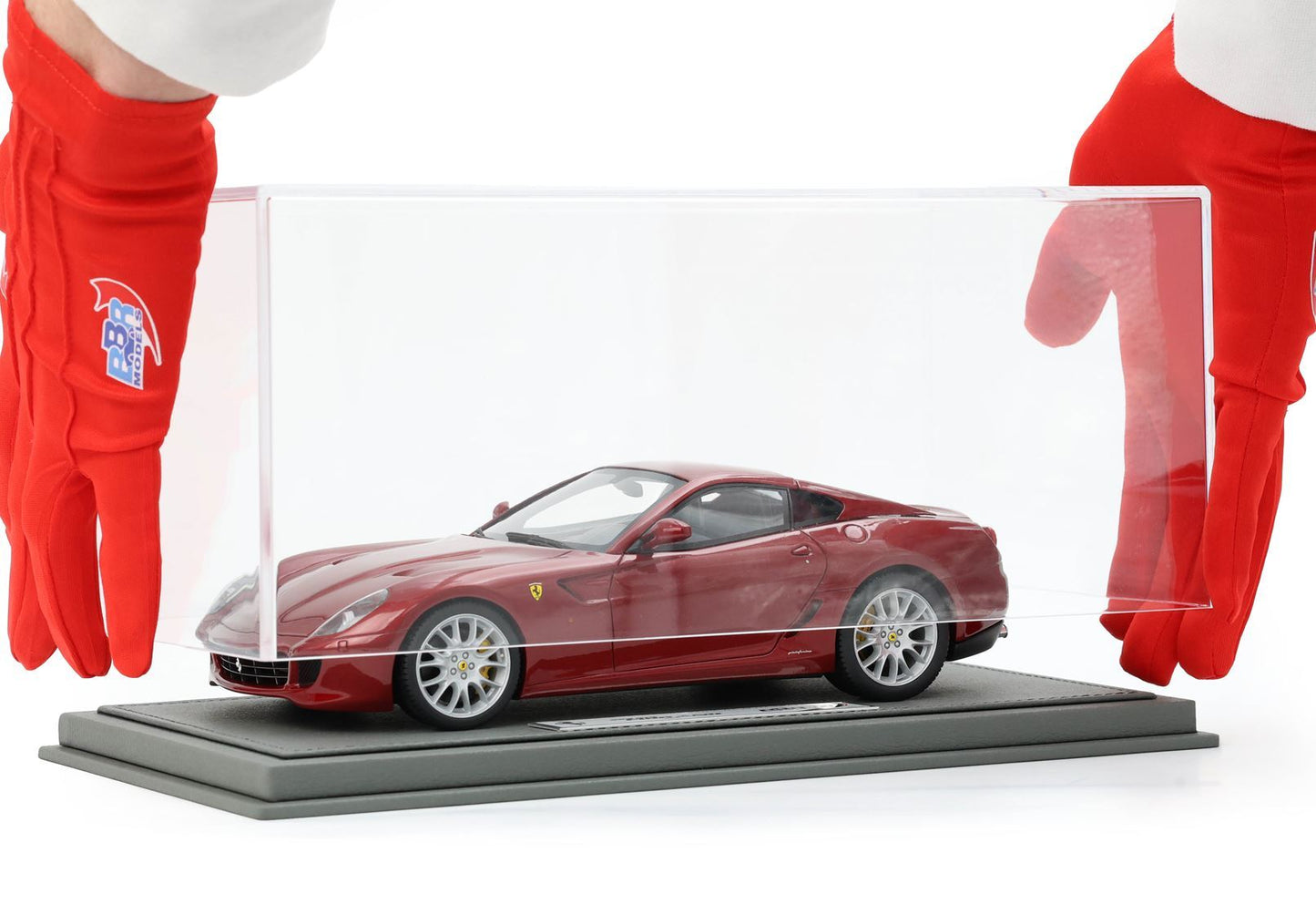 FERRARI 599 GTB FIORANO 2006 CAMBIO AUTOMATICO - FATTO IN ITALIA ROSSO FIORANO - Vroomi