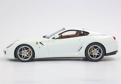 FERRARI 599 GTB FIORANO 2006 CAMBIO AUTOMATICO - FATTO IN ITALIA BIANCO AVUS INTERNI COLORE CUOIO - Vroomi