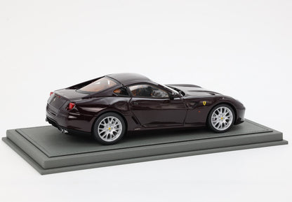 FERRARI 599 GTB FIORANO 2006 CAMBIO MANUALE - FATTO IN ITALIA INTERNI IN VINACCIA COLORE CUOIO - Vroomi