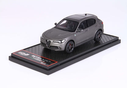 ALFA ROMEO STELVIO QUADRIFOGLIO NURBURGRING - Vroomi