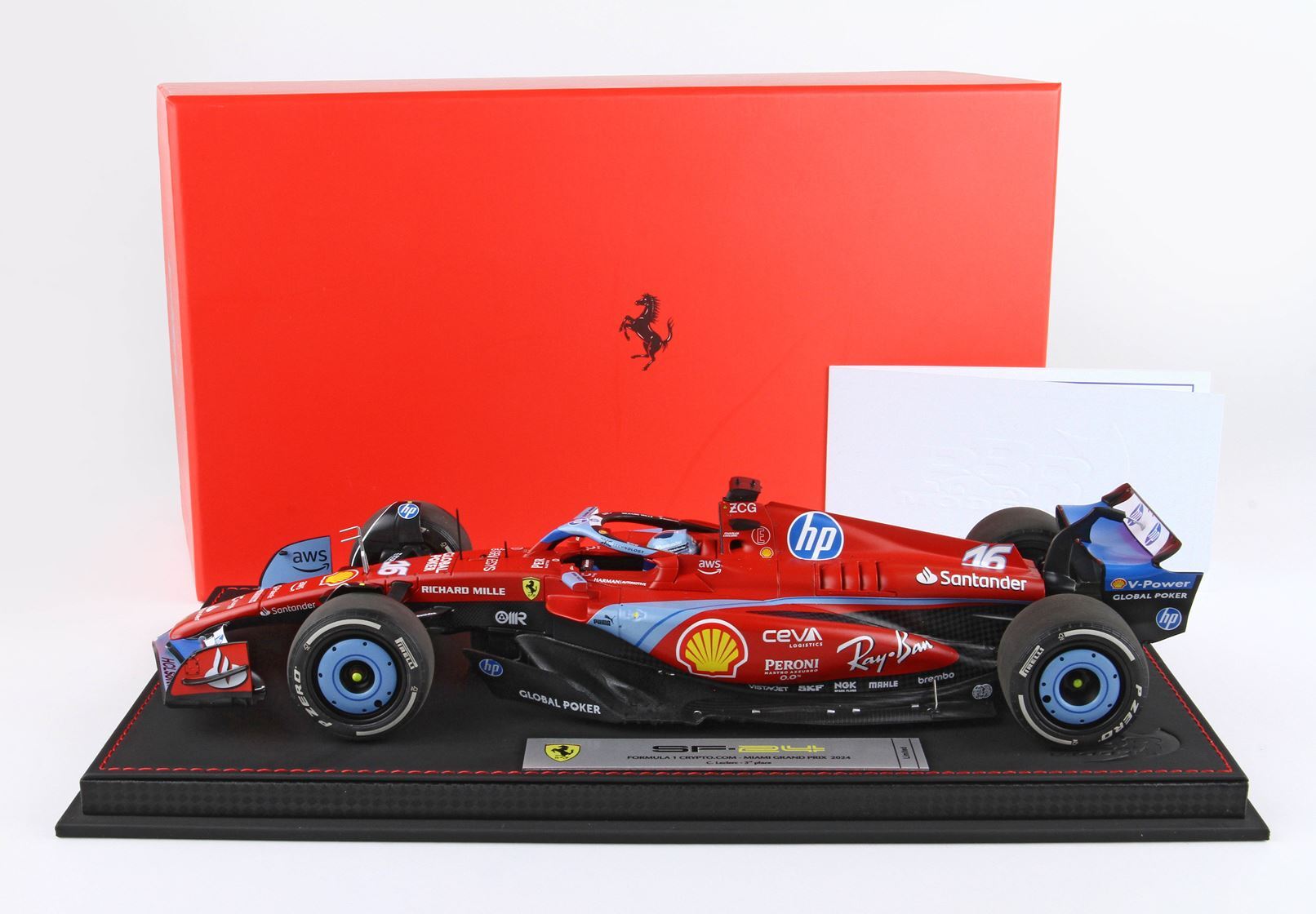 FERRARI SF24 GP USA MIAMI 2024 DIECAST - PACCHETTO LUSSO SPECIALE LIVREA AZZURRO LECLERC - Vroomi