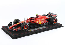 FERRARI SF24 GP D'AUSTRALIA 2024 MODELLO IN METALLO - CONFEZIONE DI LUSSO CARLOS SAINZ - PRIMO CLASSIFICATO - Vroomi