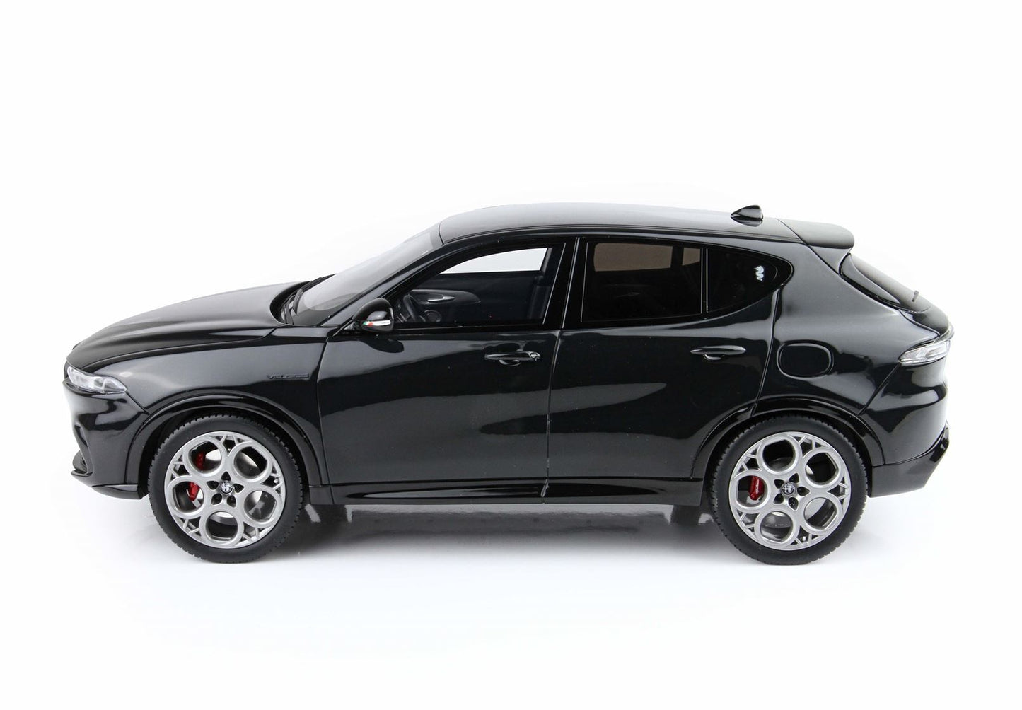 ALFA ROMEO TONALE VELOCE PLUG-IN HYBRID NERO ALFA - Vroomi