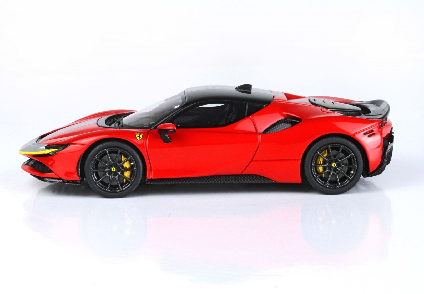 FERRARI SF90 STRADALE ASSETTO FIORANO ROSSO CORSA 322 - Vroomi