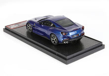 FERRARI PORTOFINO M SPIDER TETTO CHIUSO BLU ABU DHABI - Vroomi