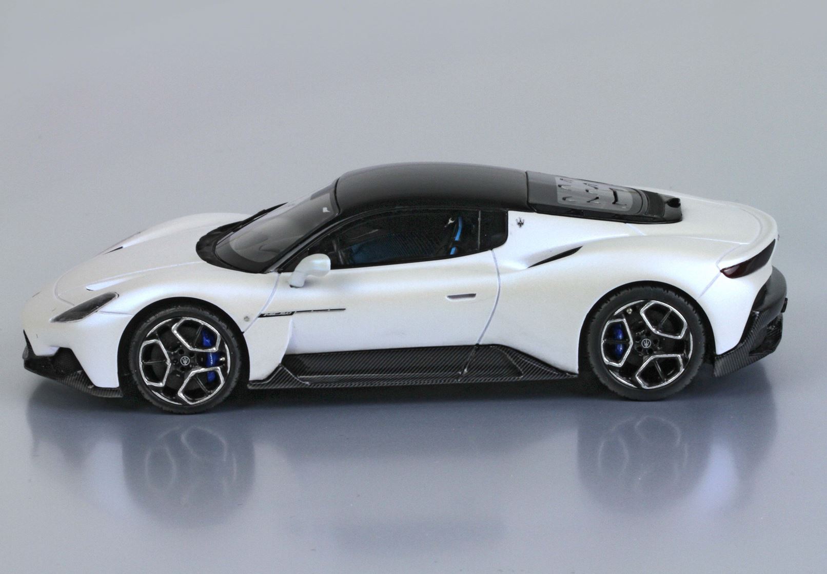 MASERATI MC20 2020 BIANCO AUDACE - Vroomi