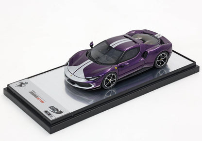 FERRARI 296 GTB VIOLA DINO LUCIDO E STRISCIA ARGENTO - Vroomi