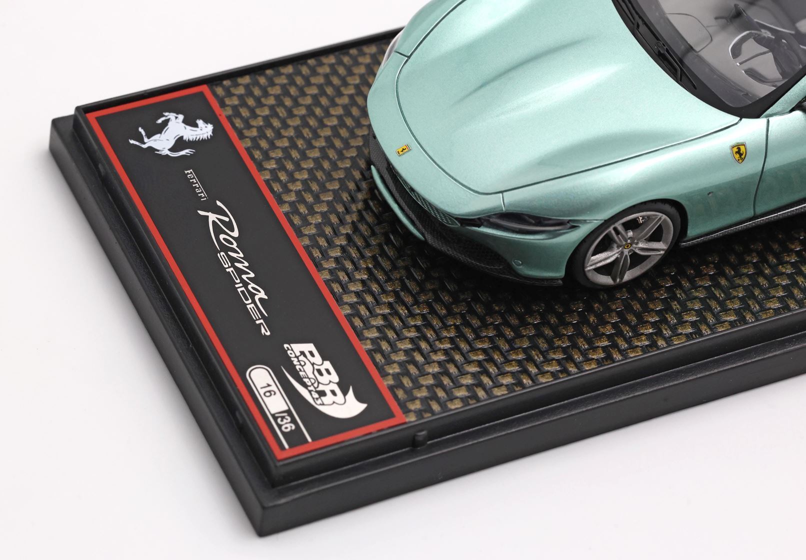 FERRARI ROMA SPIDER VERDE TEVERE - Vroomi