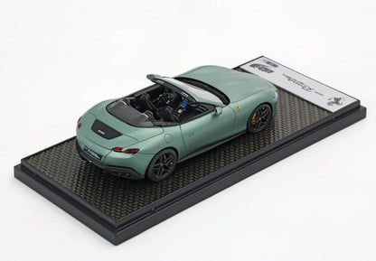FERRARI ROMA SPIDER VERDE MEDIO OPACO - FRENI GIALLI - Vroomi