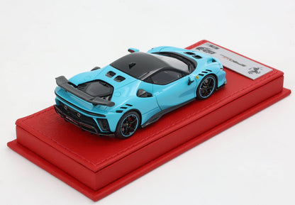 FERRARI SF90 XX STRADALE BLU CHIARO LUCIDO E TETTO NERO - Vroomi