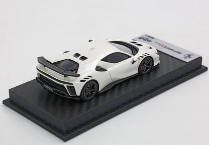 FERRARI SF90 XX STRADALE BIANCO FUJI LUCIDO - Vroomi
