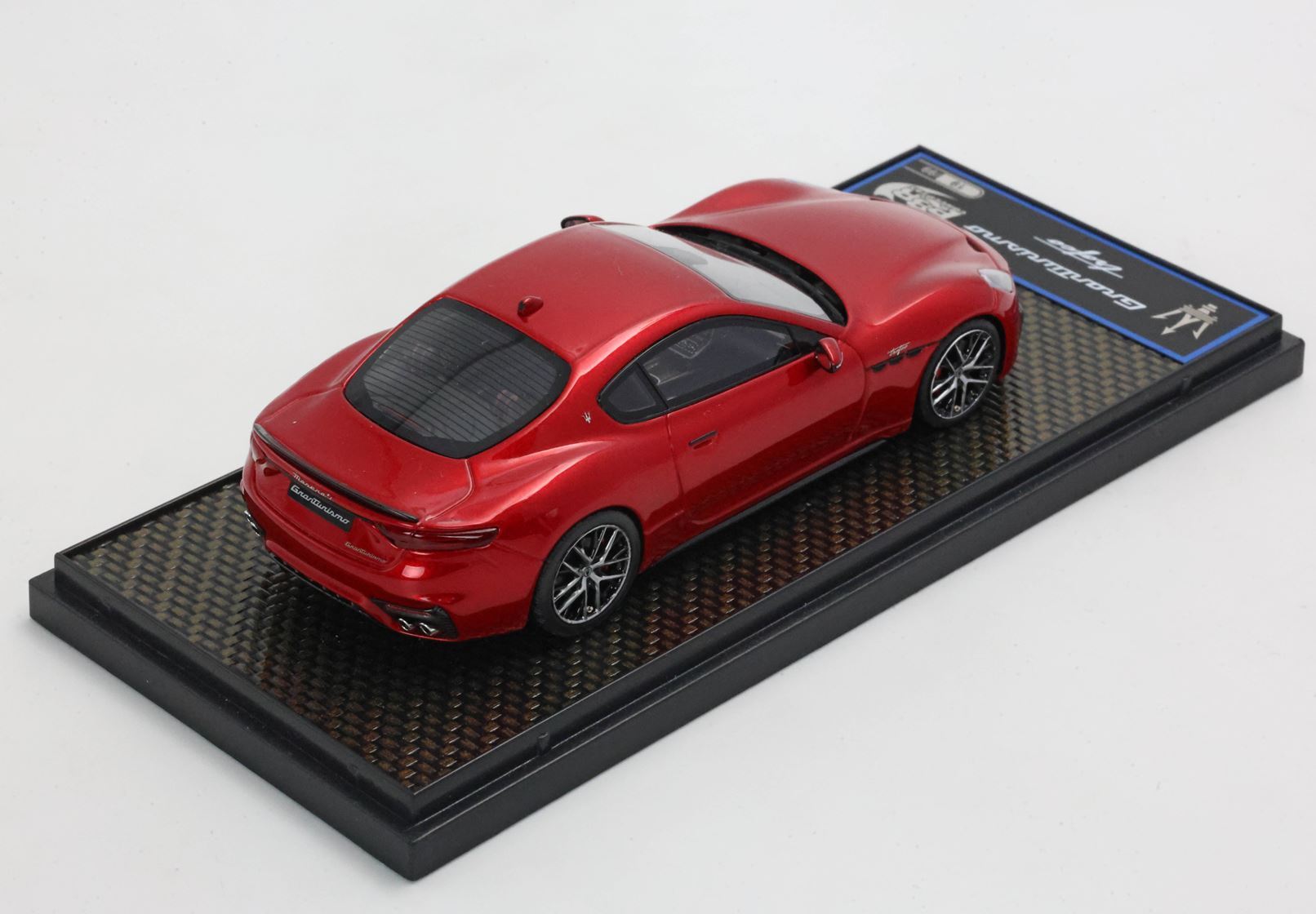 MASERATI GRANTURISMO TROFEO 2023 ROSSO GT - Vroomi