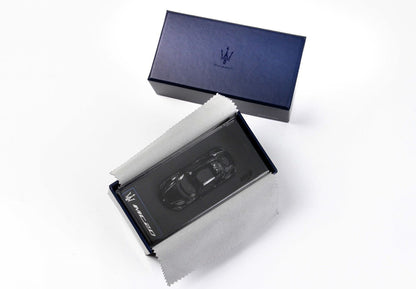 MASERATI MC20 NERO ENIGMA - Vroomi