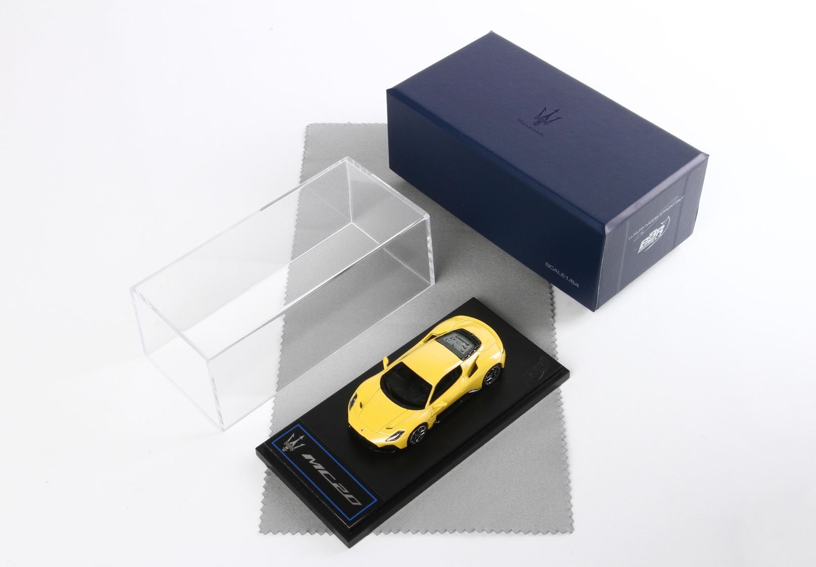 MASERATI MC20 GIALLO GENIO - Vroomi