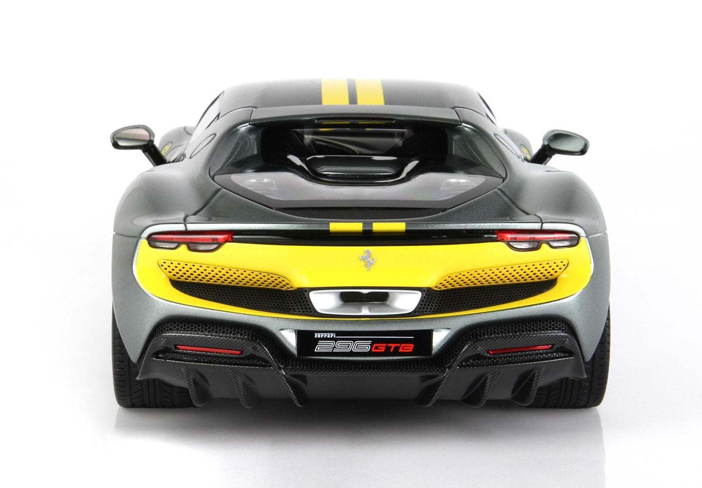 FERRARI 296 GTS ASSETTO FIORANO GRIGIO CORBURN - Vroomi