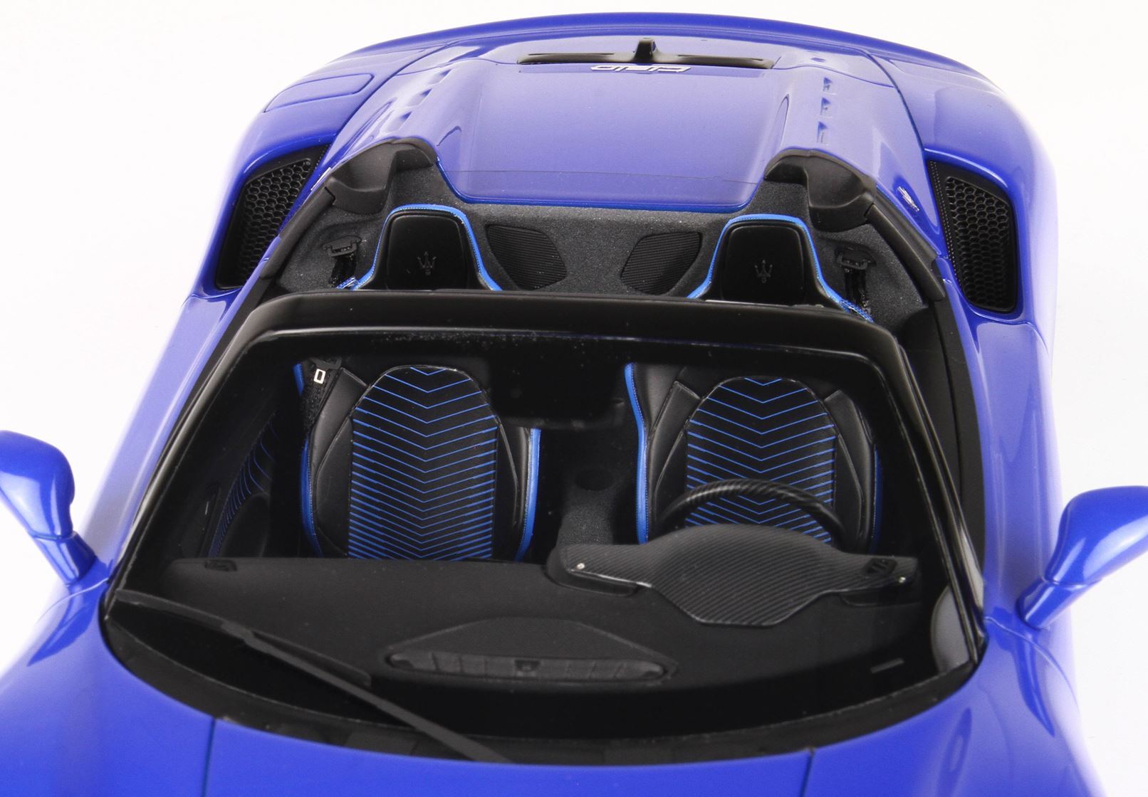 MASERATI MC20 CIELO BLU INFINITO - Vroomi