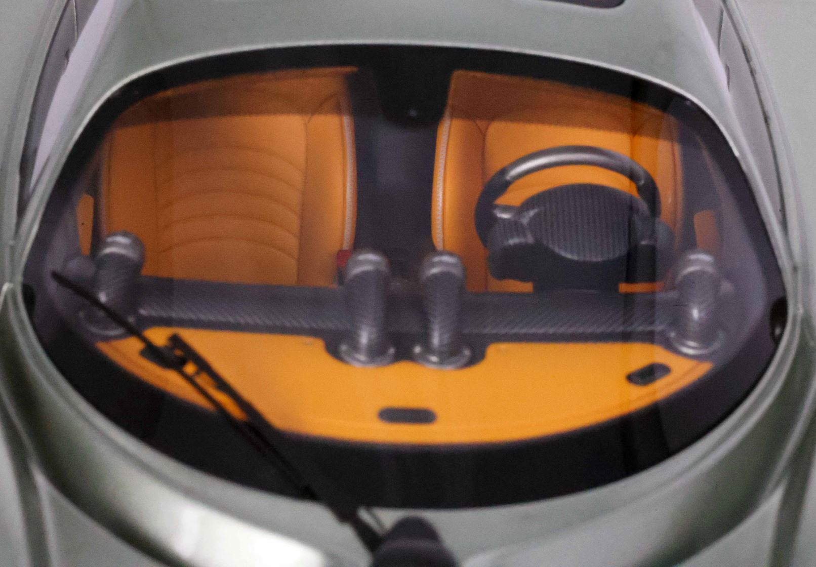 PAGANI UTOPIA VERDE PAMPA - Vroomi