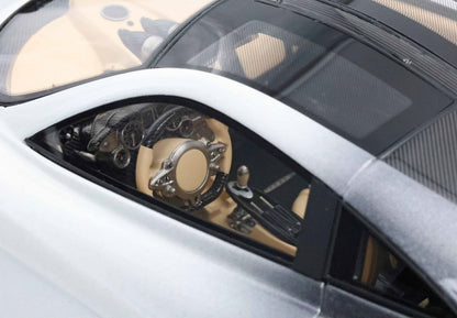 Pagani Huayra Codalunga Bianco Malta - Ferrari Grigio Silverstone Shade - Vroomi