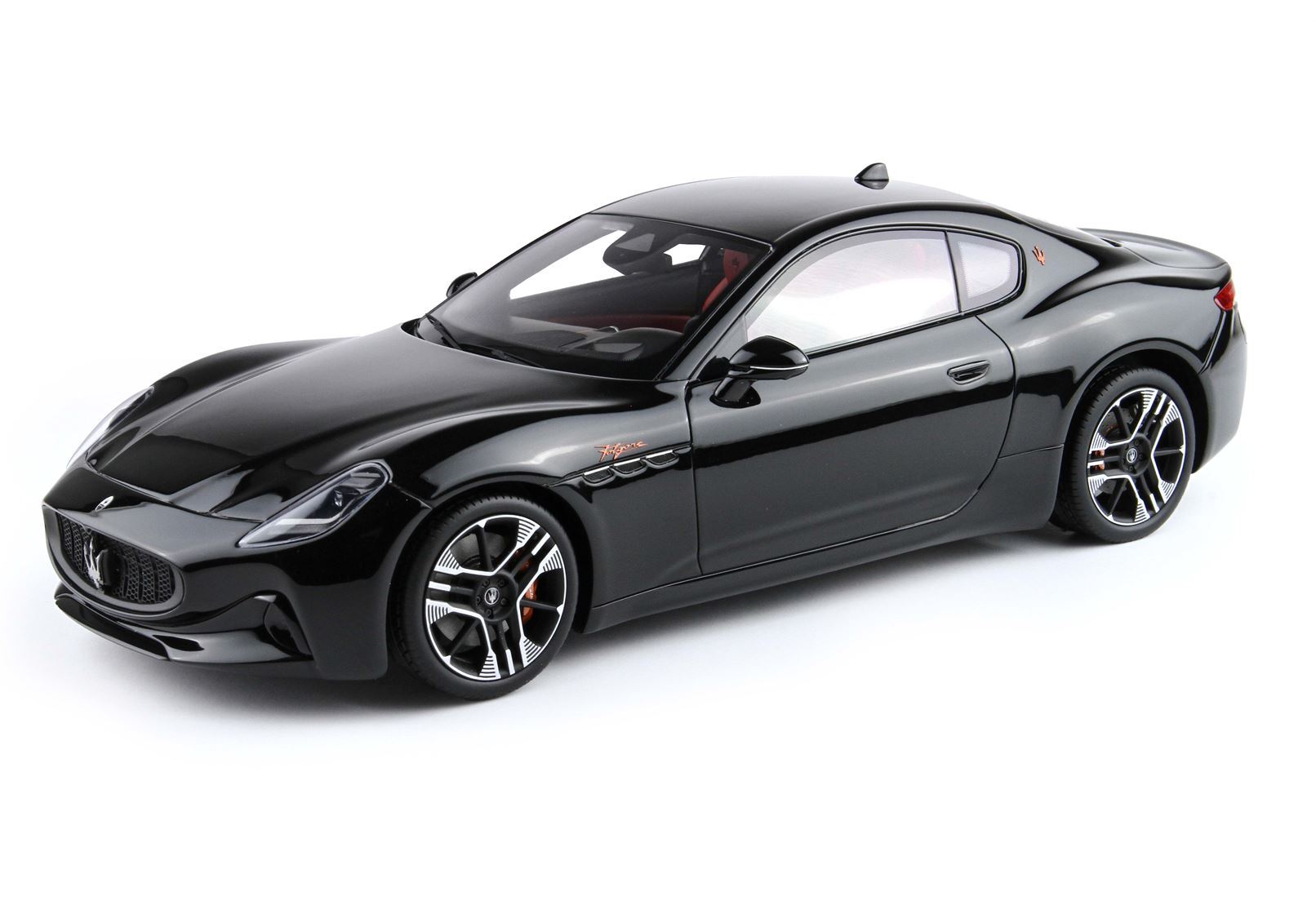 MASERATI GRANTURISMO FOLGORE 2023 NERO ASSOLUTO - Vroomi