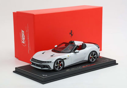 FERRARI 12CILINDRI SPIDER BIANCO ARTICO - CERCHI NERO LUCIDO E SILVER - Vroomi